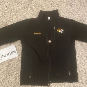 Columbia Missouri Premium Windbreaker